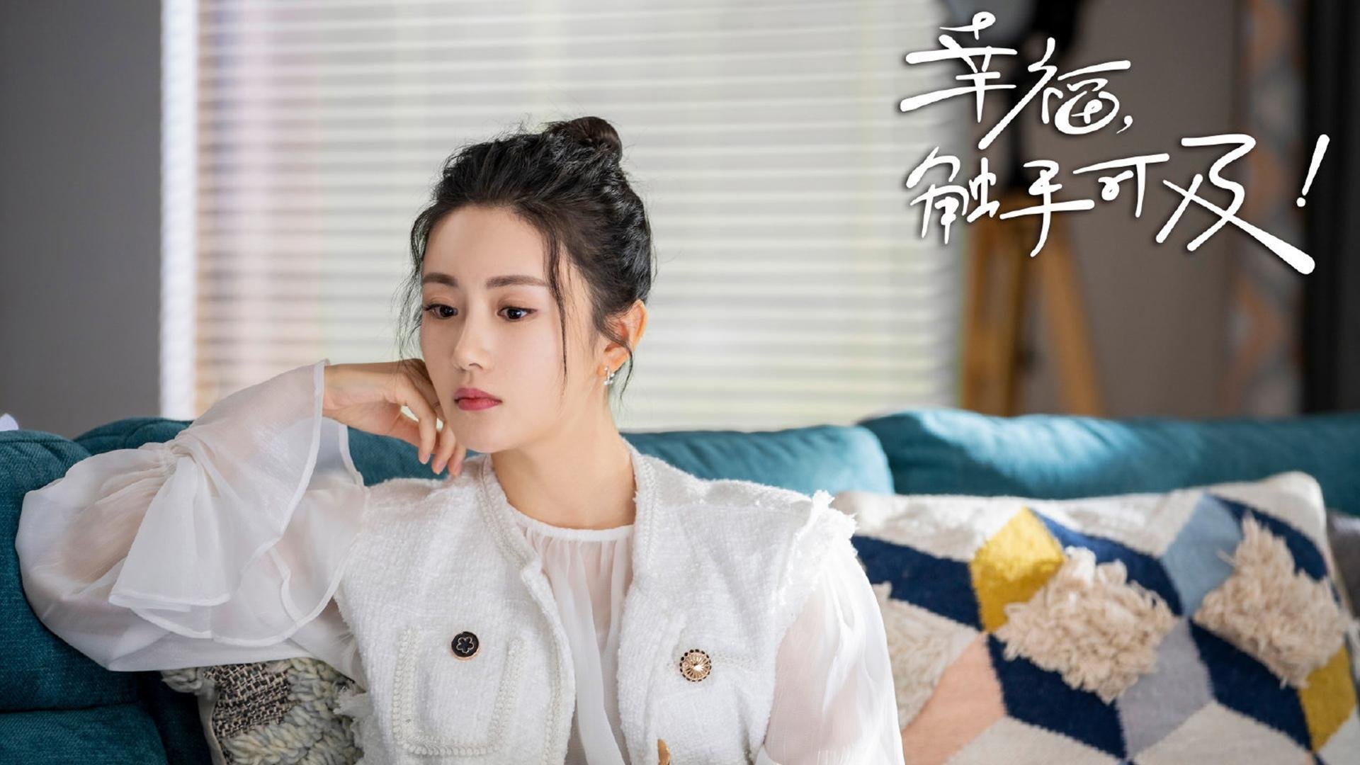 球员转会窗口开启多队动作频繁，球员转会流程