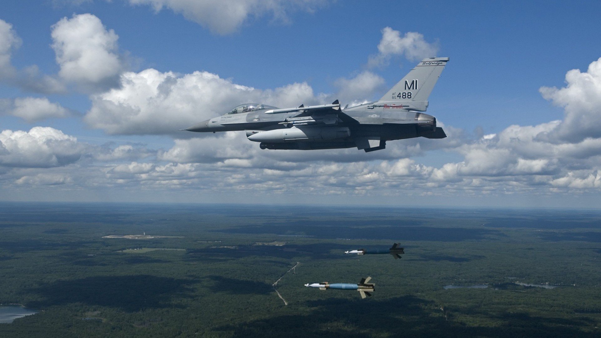 爱游戏官网-费兰·托雷斯再创佳绩，带领皇马扩大领先优势，费兰·托雷斯集锦